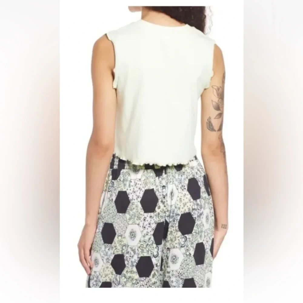 BP. Crop Lettuce Edge Organic Cotton Blend Tank in Green Limecream Size … - Picture 2 of 7